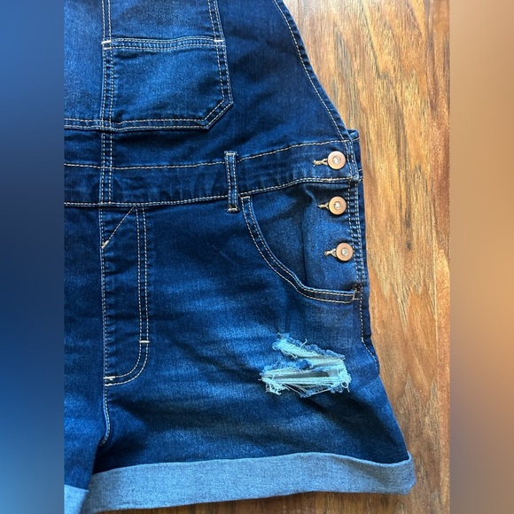 Girl’s Denim Overalls - Picture 2 of 9